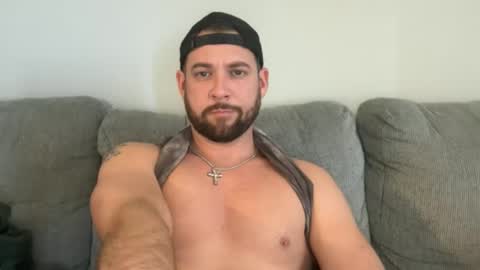 cboyy20 online show from 03-11-26, 06:25