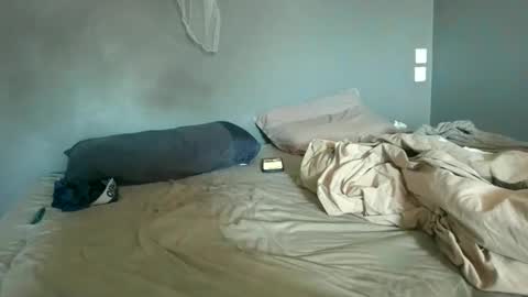 cceline0 online show from 03-16-26, 09:57