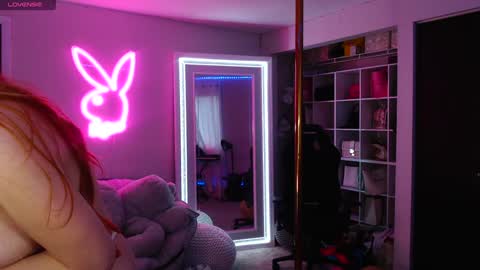 Ccinnamon online show from 01-05-25, 08:52