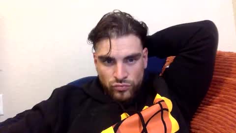 Snapshot of ccmanrivs120 chatting on 01-22-25, 01:31 Rivs online show from 01-22-25, 01:31