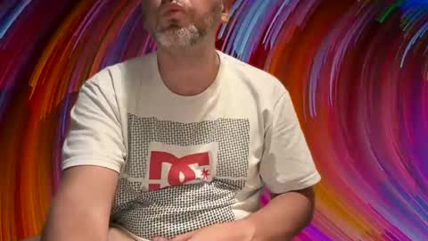 Snapshot of ccmhp1 chatting on 04-02-26, 02:53 Tomys online show from 04-02-26, 02:53