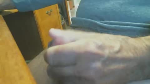 Snapshot of cczt154 chatting on 11-16-25, 04:34 CCzt154 online show from 11-16-25, 04:34