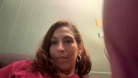 Snapshot of cece_vibez chatting on 10-14-25, 04:41 cece_vibez online show from 10-14-25, 04:41