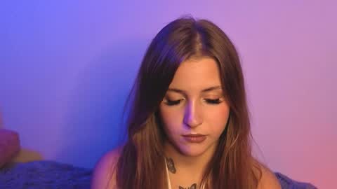 Snapshot of ceceliapidcock chatting on 10-18-25, 07:25 Lina online show from 10-18-25, 07:25