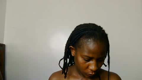 Cecile online show from 07-14-26, 03:22