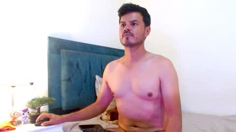 Snapshot of cedrixx10 chatting on 02-12-26, 09:10 Cedrixx10 online show from 02-12-26, 09:10