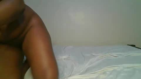 Snapshot of ceepretty25 chatting on 05-10-26, 12:54 ceepretty25 online show from 05-10-26, 12:54