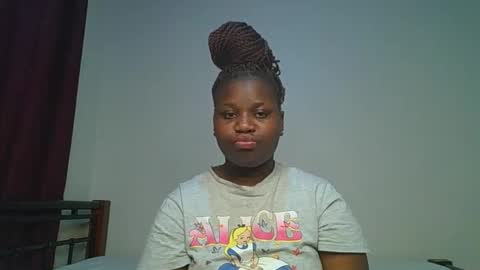 Snapshot of ceepretty25 chatting on 05-11-26, 01:00 ceepretty25 online show from 05-11-26, 01:00