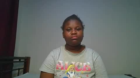 Snapshot of ceepretty25 chatting on 05-18-26, 12:29 ceepretty25 online show from 05-18-26, 12:29