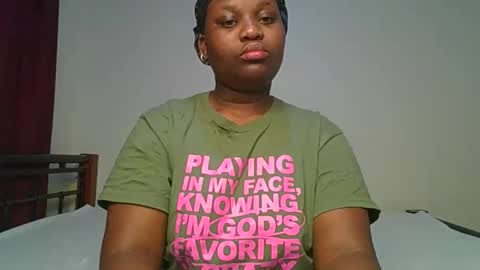 Snapshot of ceepretty25 chatting on 05-19-26, 12:16 ceepretty25 online show from 05-19-26, 12:16