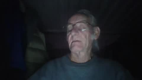 Chuck online show from 09-23-25, 08:17