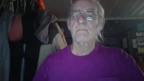 Chuck online show from 11-17-25, 01:44