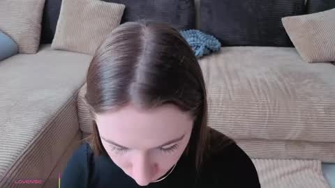 Josie Manesi online show from 04-19-26, 06:24