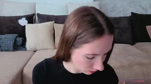 Snapshot of cel1ne_secret chatting on 05-18-26, 06:41 Josie Manesi online show from 05-18-26, 06:41