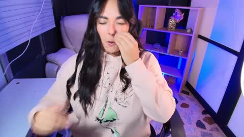 Snapshot of celesstebruce chatting on 01-04-25, 01:21 meli online show from 01-04-25, 01:21