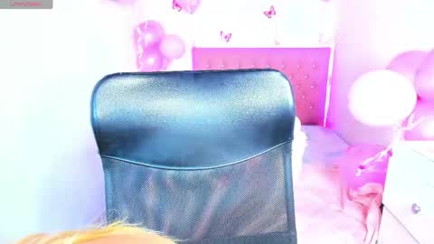 Snapshot of celeste__sweetx chatting on 06-06-26, 06:56 Celeste Sweet online show from 06-06-26, 06:56