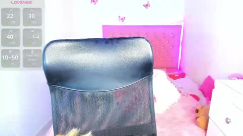 Snapshot of celeste__sweetx chatting on 06-09-26, 06:41 Celeste Sweet online show from 06-09-26, 06:41