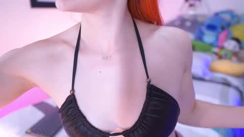 Celeste  online show from 10-21-25, 03:57