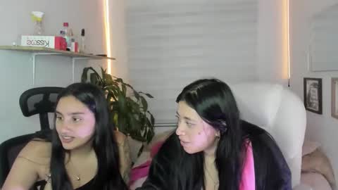 celeste_bonnet1 online show from 10-10-25, 11:37