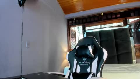 SARA  online show from 02-14-26, 07:10