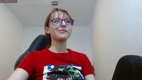 celesteayase online show from 01-07-25, 08:42