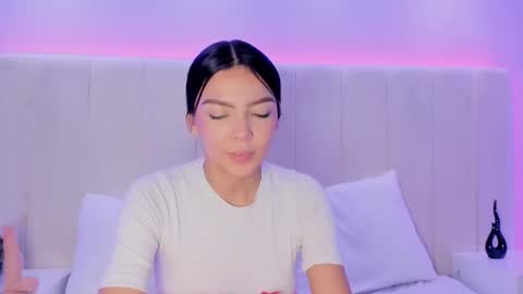 celestebellmont online show from 12-04-25, 02:59