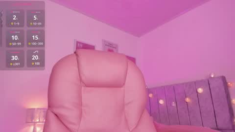 Snapshot of celestecute_ chatting on 12-24-24, 01:38 Celeste INSTAGRAM Celestecute 01 online show from 12-24-24, 01:38