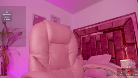 Snapshot of celestecute_ chatting on 01-05-25, 10:29 Celeste INSTAGRAM Celestecute 01 online show from 01-05-25, 10:29