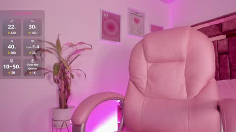 Snapshot of celestecute_ chatting on 01-14-25, 02:40 Celeste INSTAGRAM Celestecute 01 online show from 01-14-25, 02:40