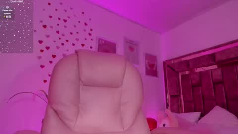 Snapshot of celestecute_ chatting on 02-28-25, 02:42 Celeste INSTAGRAM Celestecute 01 online show from 02-28-25, 02:42