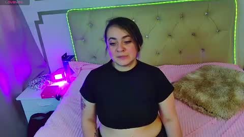 celesteebluee online show from 07-28-26, 03:21