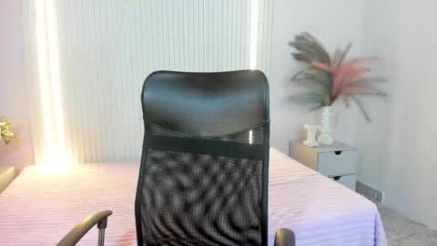 celestemoon5 online show from 02-13-26, 07:04