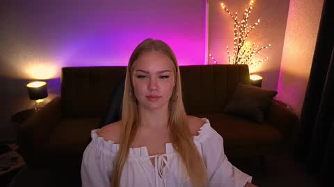 celestenoirr online show from 09-11-25, 07:52