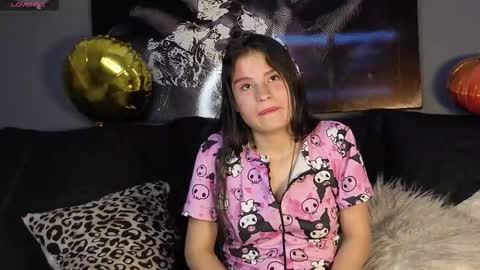 Sara online show from 10-23-25, 11:14