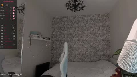 Eva Angel online show from 02-07-25, 05:18