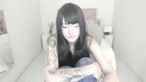 Snapshot of celestica_rose chatting on 09-09-25, 05:40 Celestica online show from 09-09-25, 05:40