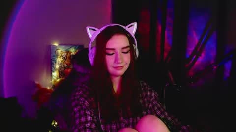 Snapshot of celia_sensual_ chatting on 06-10-26, 04:39 celia_sensual_ online show from 06-10-26, 04:39