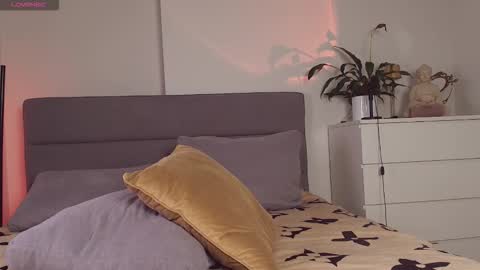 Celin online show from 09-30-25, 05:51