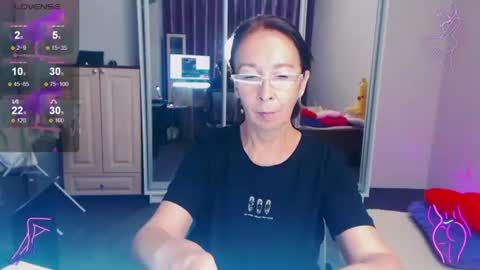 Celine online show from 07-11-26, 08:06