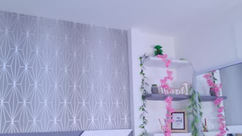 Celine online show from 11-11-25, 02:39