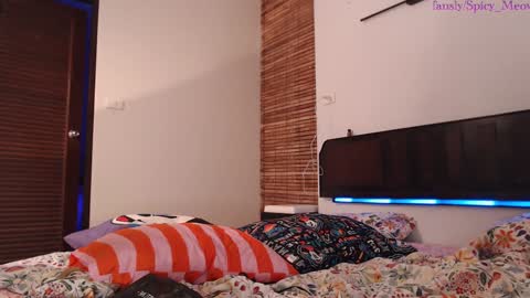 Ji-yoon online show from 12-04-24, 02:26