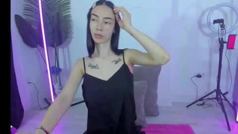 Snapshot of celine_roxelle chatting on 11-10-25, 05:39 Celine Roxelle online show from 11-10-25, 05:39