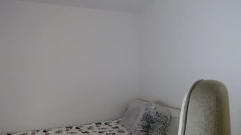 Snapshot of celinecostas chatting on 10-23-25, 02:44 Celine Costas online show from 10-23-25, 02:44