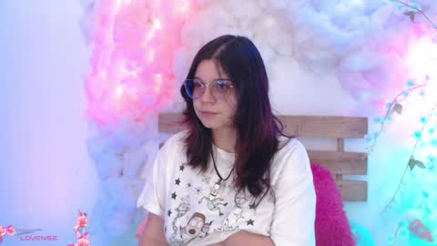 Snapshot of centaurigirls chatting on 02-05-25, 09:18 Hello guys my name is Sofi and Lizzie and  Vanessa online show from 02-05-25, 09:18