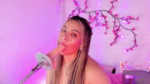 Snapshot of centaurigirls chatting on 10-18-25, 03:24 Hello guys my name is Sofi and Lizzie and  Vanessa online show from 10-18-25, 03:24