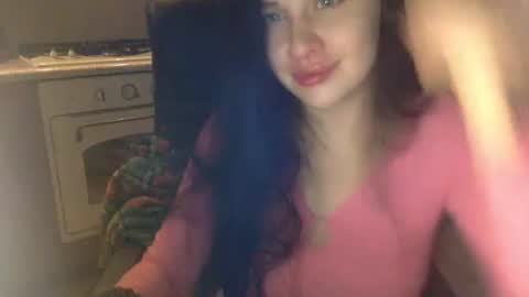 Eva online show from 11-07-25, 10:54