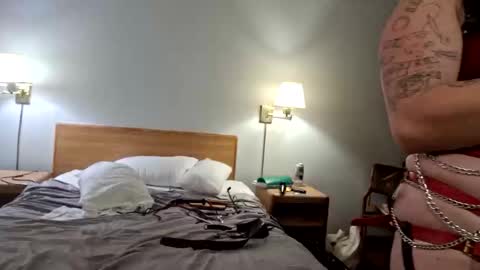 certifiedhousepet online show from 04-04-26, 04:55