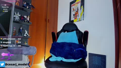 Snapshot of cesar_joness chatting on 01-21-25, 01:29 Cesar jones online show from 01-21-25, 01:29