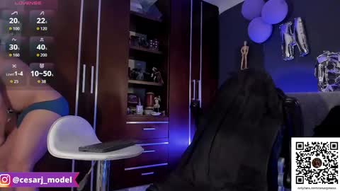 Snapshot of cesar_joness chatting on 09-16-25, 11:50 Cesar jones online show from 09-16-25, 11:50