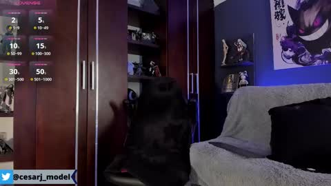 Snapshot of cesar_joness chatting on 11-29-25, 02:09 Cesar jones online show from 11-29-25, 02:09